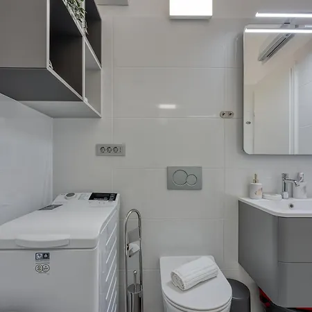 Apartman Royal - Happy *